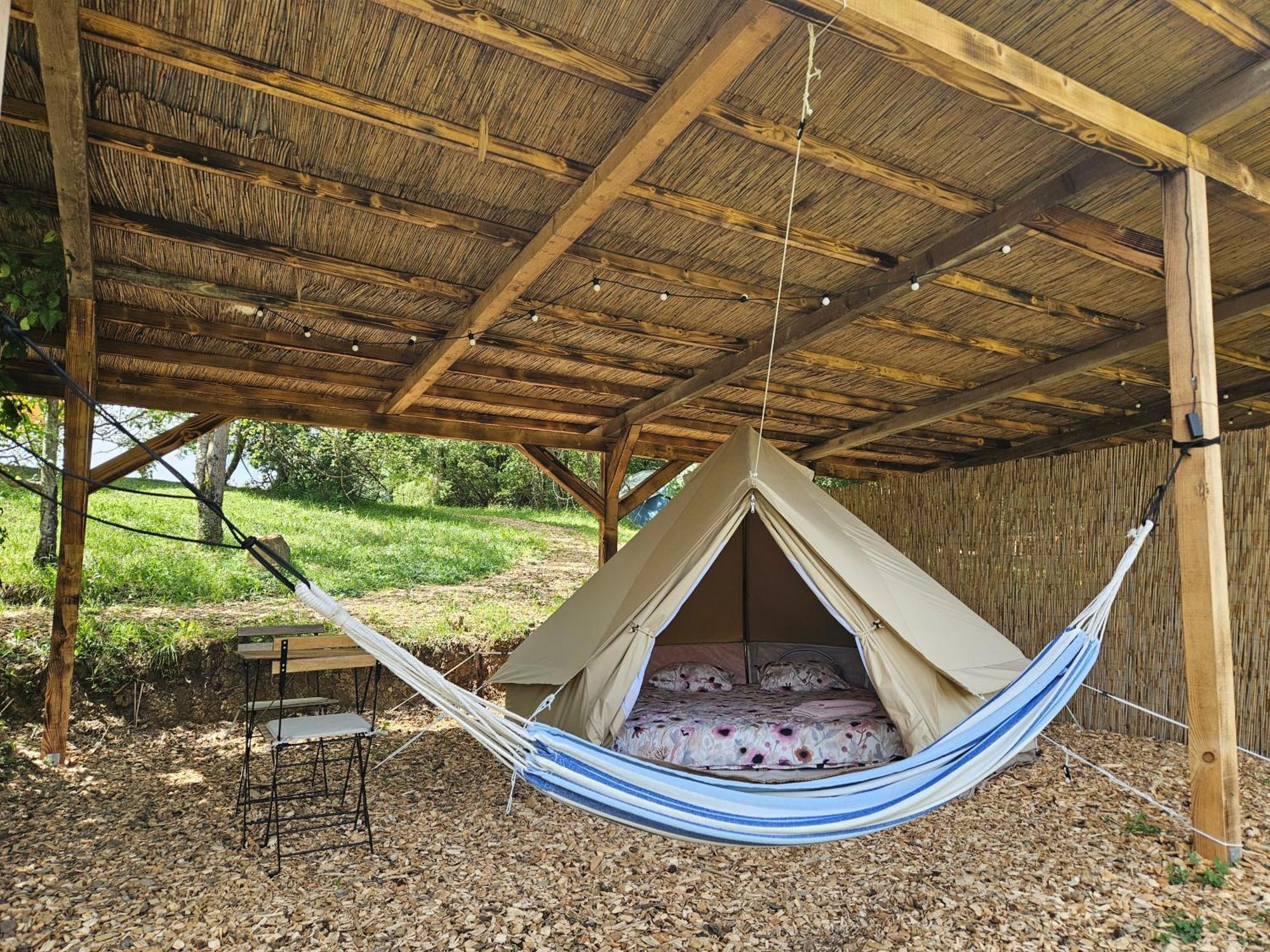 Kamp Eco Camp Supot