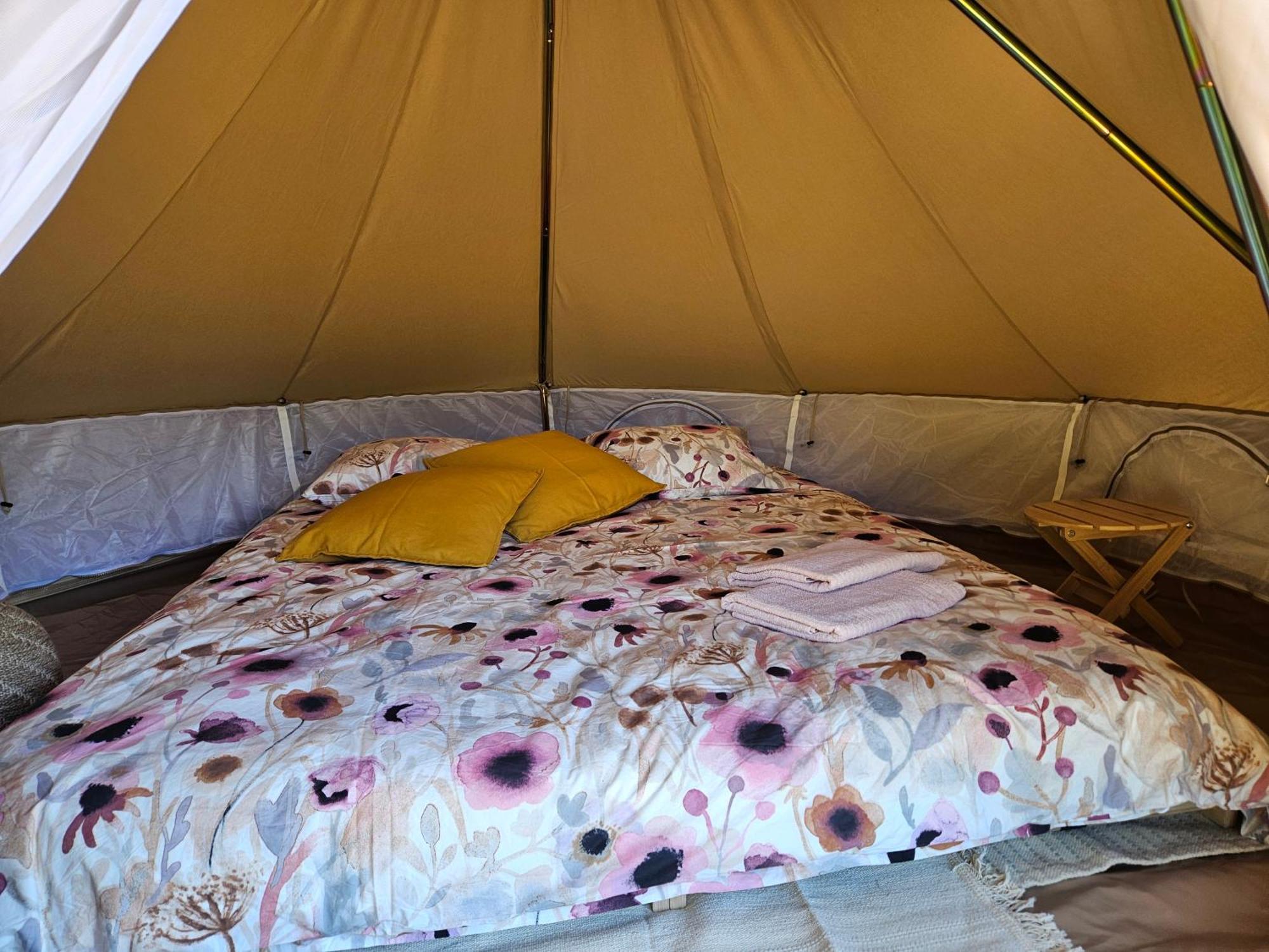 Eco Camp Supot
